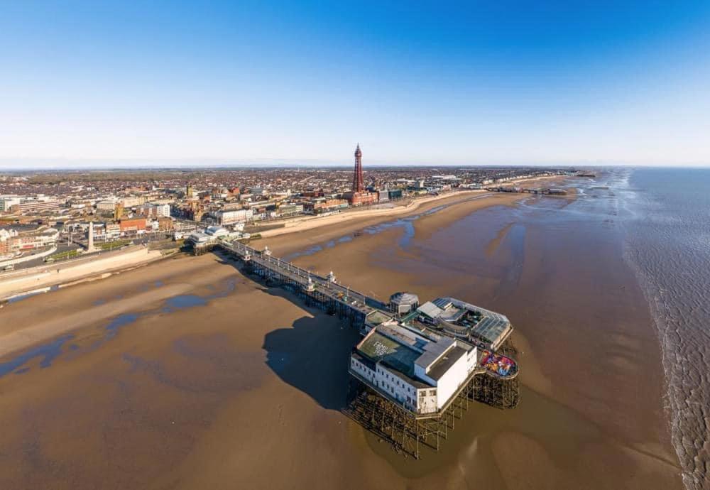 The Bailey Hotel Blackpool (Adults Only) ภายนอก รูปภาพ